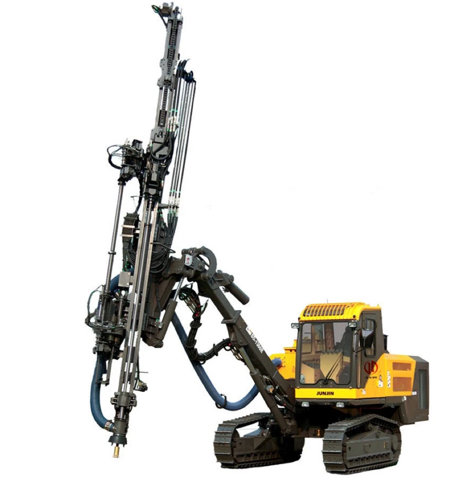 Hydraulisk integrerad bergborrningsrigg
